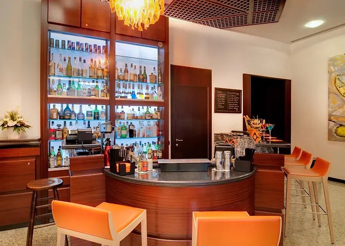 Otel Genova Roma