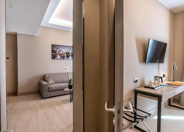 Otel Genova 4*