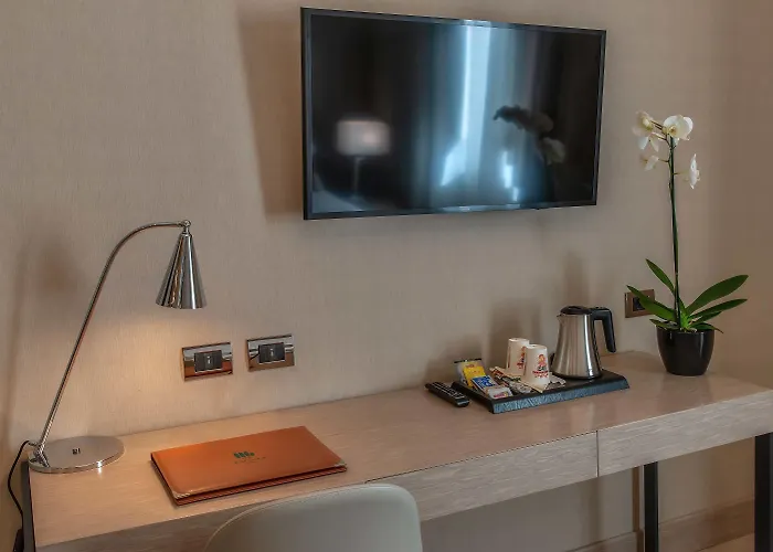 Otel Genova 4*
