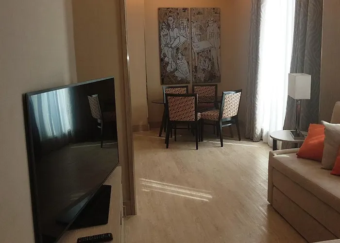 Genova Otel Roma